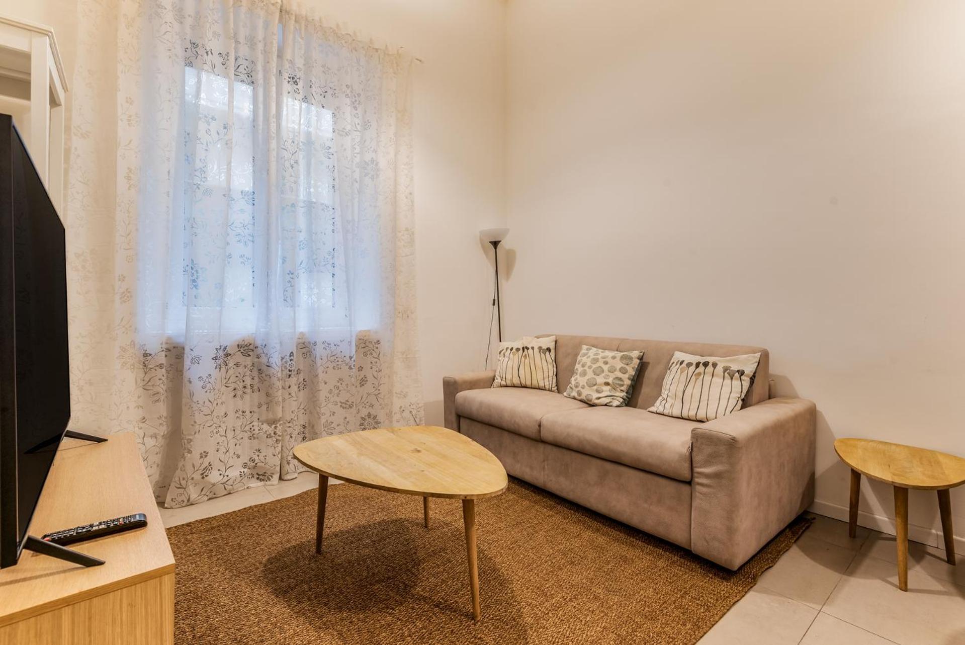 Brand New Milano 5 Pax Wifi Corso Sempione Apartment Luaran gambar
